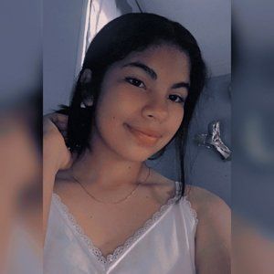 Meet your Posher, Gloria